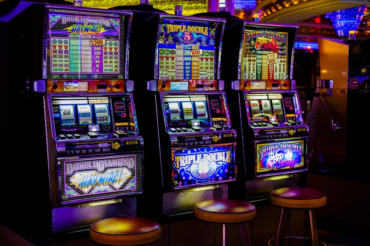 r77 casino